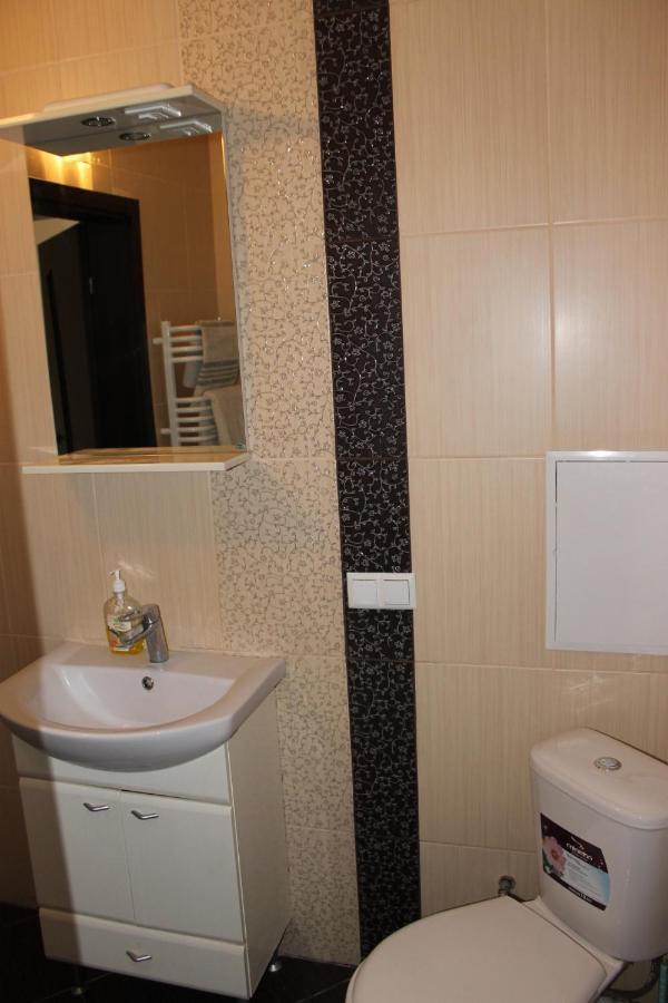 Центр Міста Однокімнатна Новобудова Apartment Lutsʼk Exterior foto